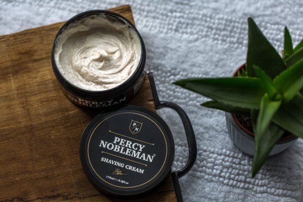 Percy Nobleman SHAVING CREAM