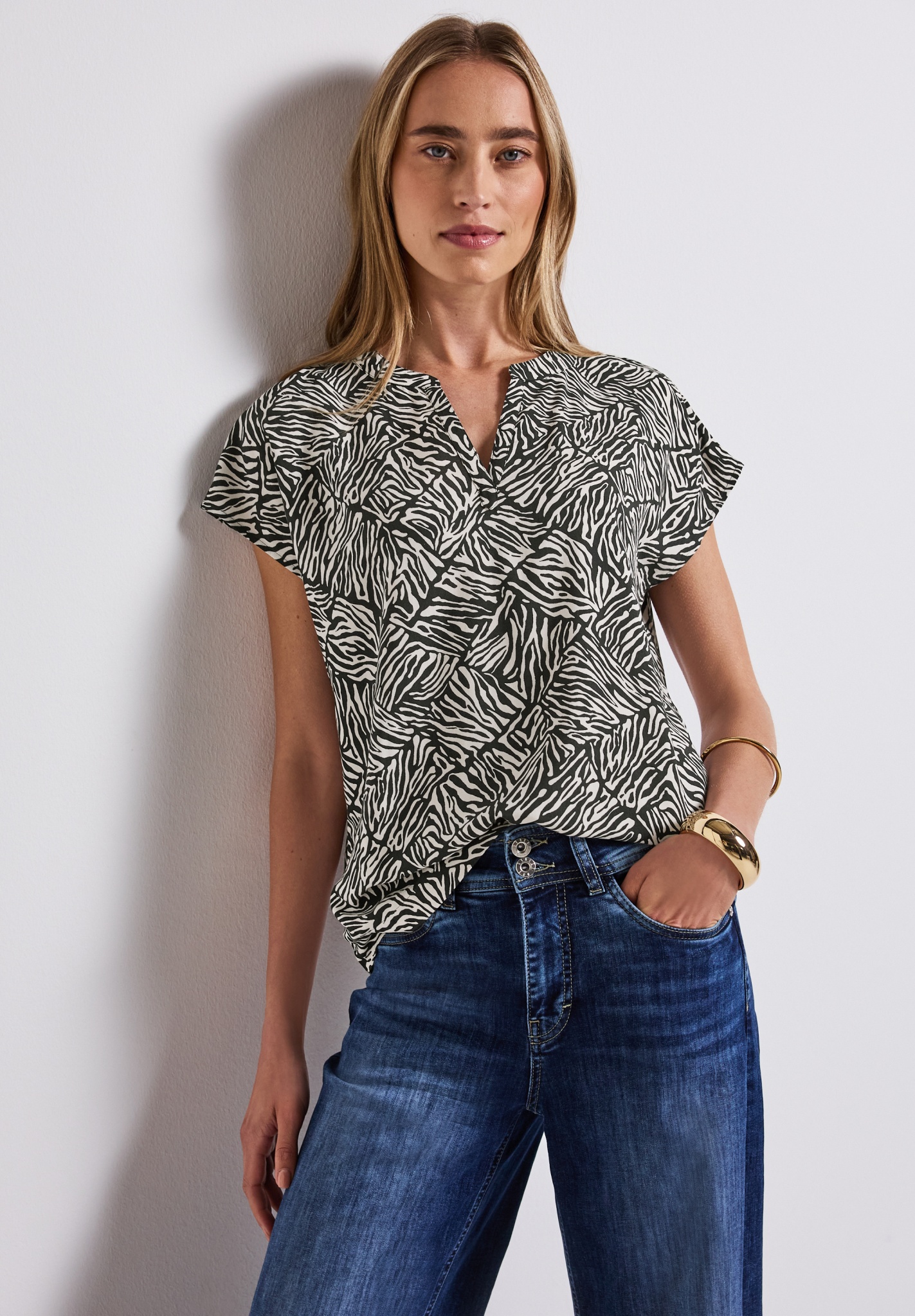 STREET ONE Bluse mit Minimal Print 10812024