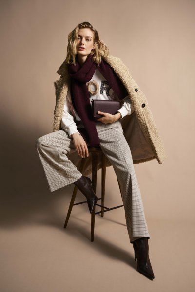 MORE & MORE Mantel 10806964