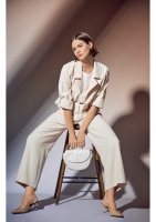 Vorschau: s.Oliver BLACK LABEL Kurzer Blazer aus Viskosemix mit 3/4-Ärmeln und Reverskragen 10834700