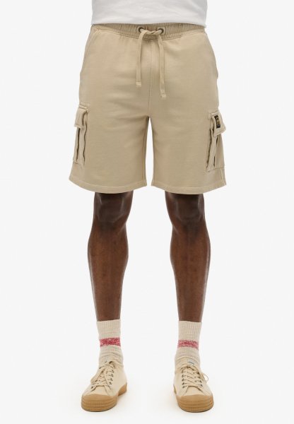 SUPERDRY Cargoshorts mit Kontrastnaht 10783427