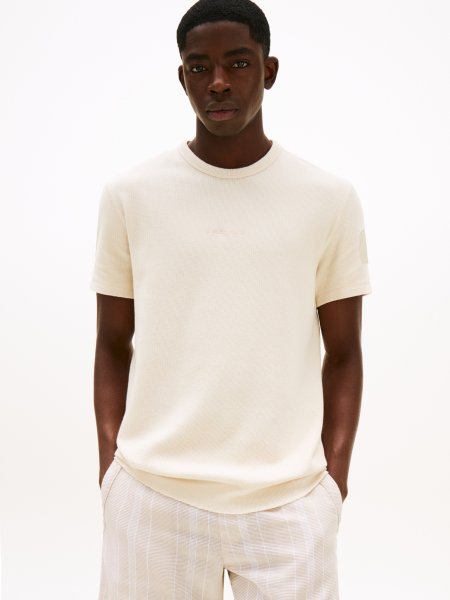 TOMMY JEANS TJM SLIM WAFFLE SCRIPT T-SHIRT 10796543