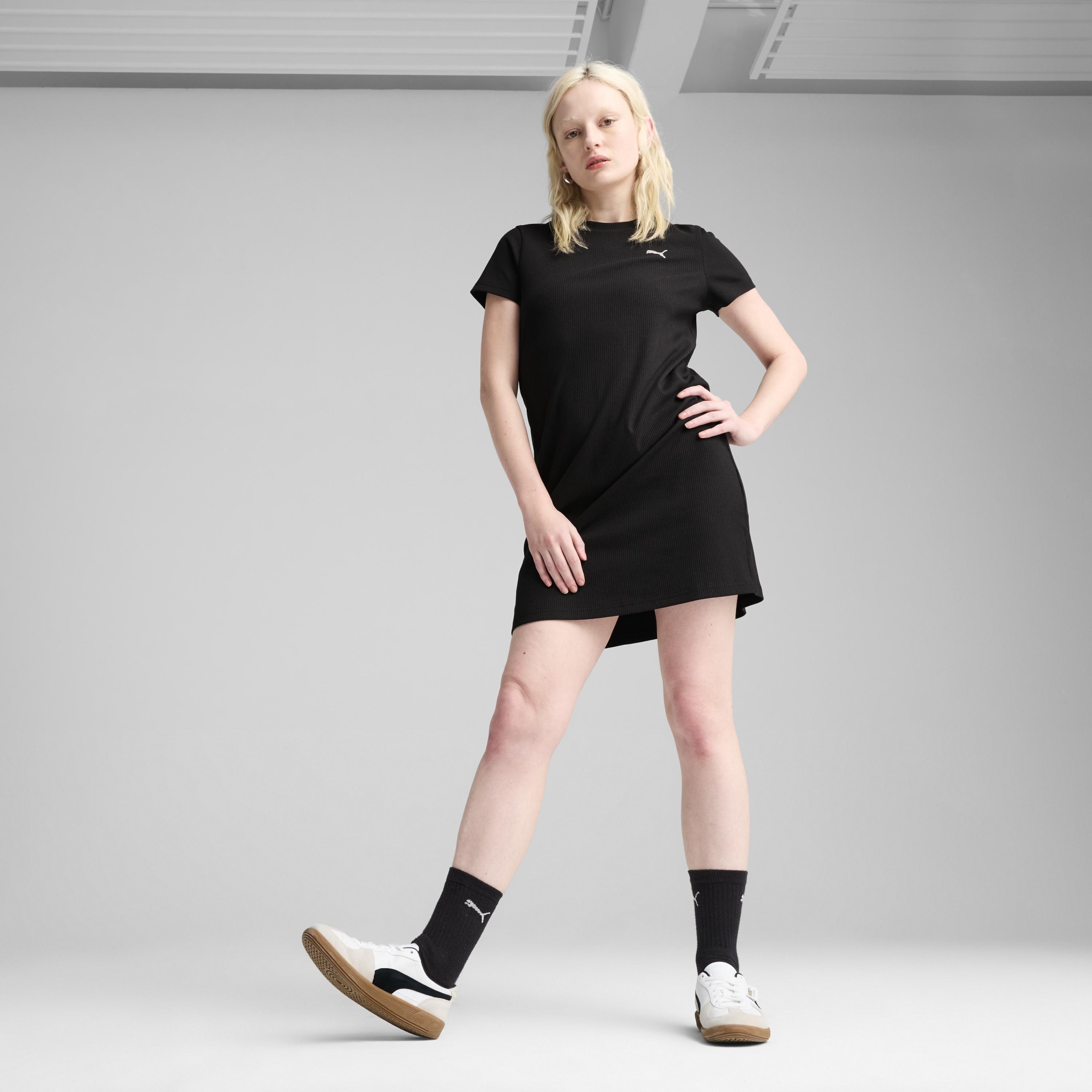 PUMA ESS ELEVATED Geripptes Bodycon-Kleid Damen 10780778